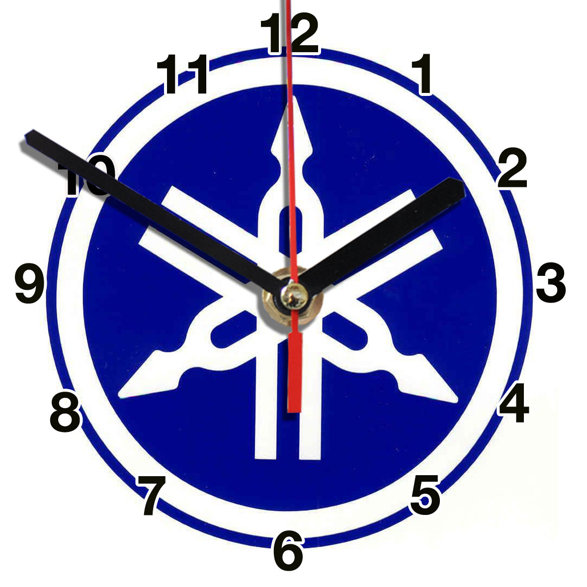 Logo Moto Yamaha bleu en horloge murale.